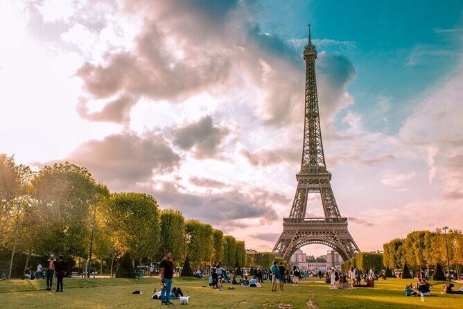 Eiffel Tower Second or Summit Floor Access by Elevator with Views - What You Really Get: Elevator Entry to the Eiffel Tower’s Best Angles